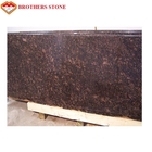 Le granit bronzage naturel de Brown/Brown de l'anglais pour le dessus a poli le plancher et la partie supérieure du comptoir