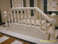 Pilier clôturant l'escalier extérieur en pierre de marbre de balcon de la dalle 132.8Mpa