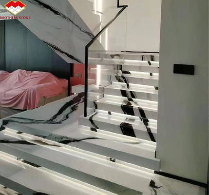 Escalier en marbre blanc Panda pour un design intérieur moderne dans un hôtel professionnel