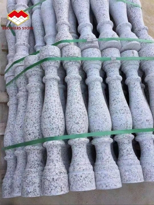Manches de balcon en marbre de calcite pour les escaliers en pierre intérieurs à un prix abordable
