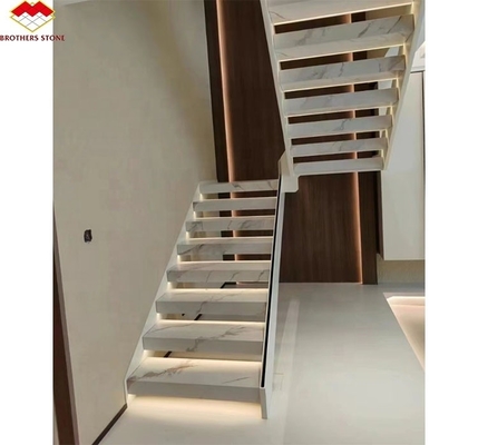 Design moderne Escalier droit personnalisé Escalier en marbre artificiel de luxe