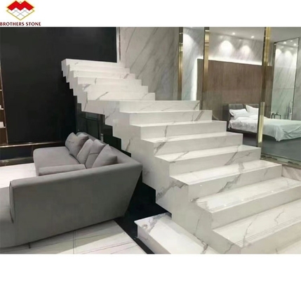 Améliorez l'intérieur de votre hôtel avec des marches d'escalier de design moderne en pierre artificielle