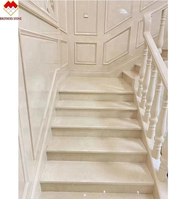 Escaliers courbes anti-dérapants en marbre beige pour l' intérieur