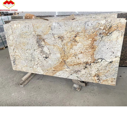Or de luxe Granit de pierre Grandes dalles Polie pour l'escalier de la villa
