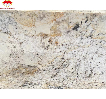 Or de luxe Granit de pierre Grandes dalles Polie pour l'escalier de la villa