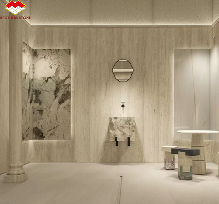 Matériau moderne Travertin beige avec pierre naturelle bien polie Pour les carreaux de revêtement de mur