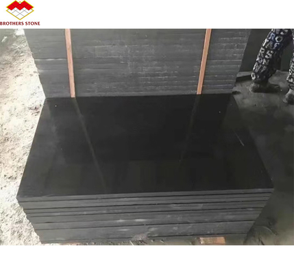 Style de design moderne Shanxi Blocs de granit noir de 18 mm d'épaisseur Plaque de granit noir absolu
