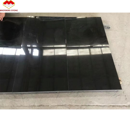Style de design moderne Shanxi Blocs de granit noir de 18 mm d'épaisseur Plaque de granit noir absolu