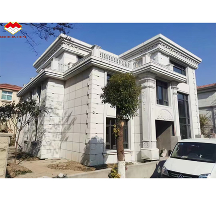Veneur de pierre de granit gris chinois moderne à feu coupé à la taille pour revêtement de mur extérieur