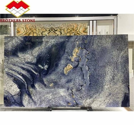 Tableau de cuisine moderne de luxe du Brésil, bleu foncé, saphir, marbre, grande dalle