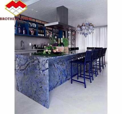 Tableau de cuisine moderne de luxe du Brésil, bleu foncé, saphir, marbre, grande dalle