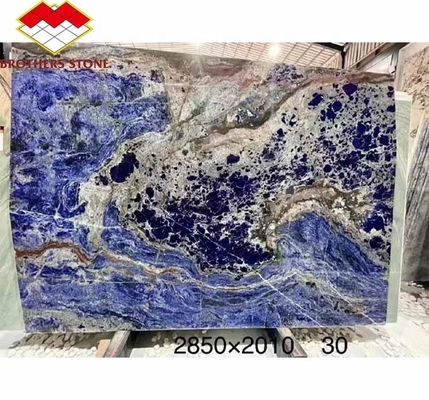 Carreaux de marbre de cloisonne poli en pierre bleue moderne pour salle à manger et espace de vie