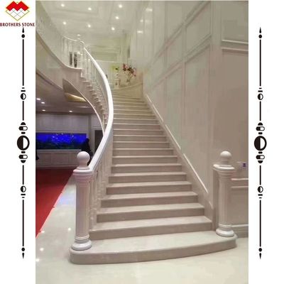 Bon marbre d'escalier en céramique de nez en blanc avec finition vitrée personnalisée