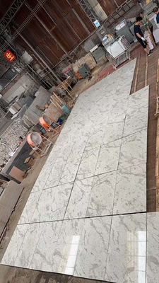 Andromède brésilienne Plaques de granit blanc pour les comptoirs Murs Escaliers Choix populaire