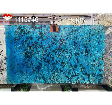 Table à manger en granit bleu de labradorite brésilien de luxe moderne
