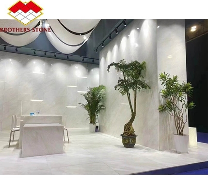 Hôtel moderne Royal White Onyx en marbre fin découpé sur mesure Panneau mural et table à manger