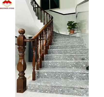 Plaque de granit noir taillée sur mesure pour les escaliers et les bâtiments dans le design chinois moderne