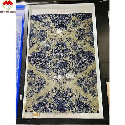 Marbre en onyx solite bleu transparent pour une grande dalle ou une taille