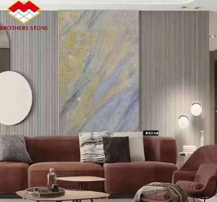Améliorez votre salle d'escalier avec 20 mm de placage en pierre de glace bleue onyx et rétroéclairage