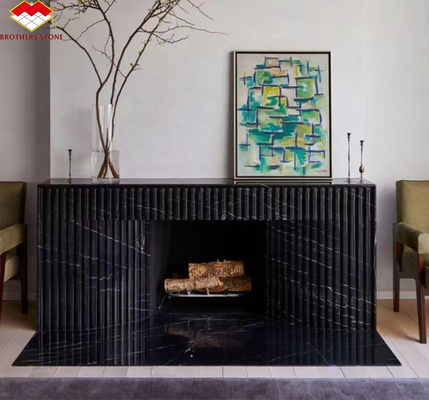 Camin de marbre noir moderne pour la décoration du salon de la villa dans le style européen