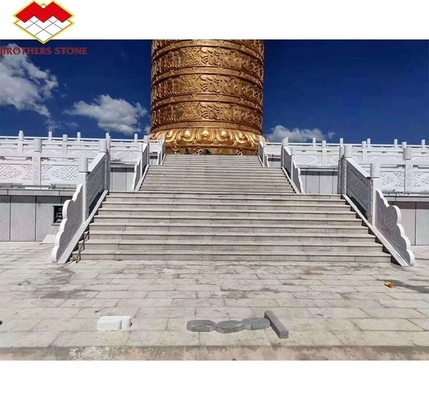 Granit chinois de luxe en extérieur blanc granit coupé à la taille des dalles flammées pour les étages de plancher