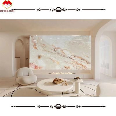 Plaque de pierre de marbre d' onyx blanc poli Le choix parfait pour les carreaux de salle de bain de luxe