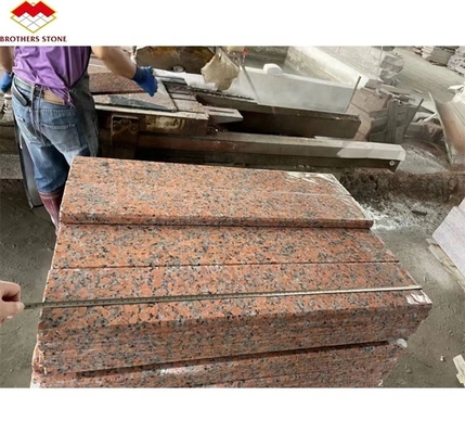 G562 Granit rouge de pierre naturelle polissée antidérapante Granite de dalle pour l'escalier de luxe