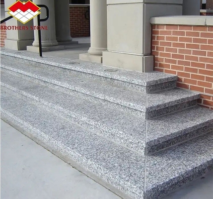 Plancher en granit naturel, pierre, design moderne, échelles flottantes droites taillées sur mesure