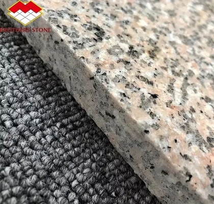 Chine moderne grosse dalle de pierre de granit polaire naturelle coupée à la taille chinoise rose porno rose dalle de granit