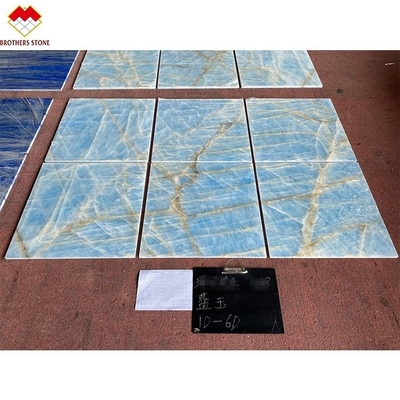 Marbre bleu clair Jade Onyx plaque pour les tuiles taillées sur mesure Veines dorées