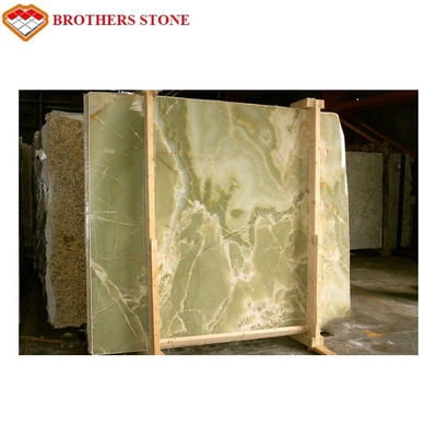 Plat vert clair de luxe de dalle d'onyx de jade pour l'ornement à haute teneur d'intérieur