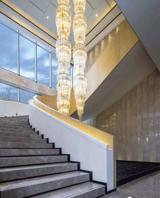 Les escaliers marchent la tuile de dalle de pierre de marbre adaptée aux besoins du client par usine d'étape et de taille de la Chine de canalisations verticales