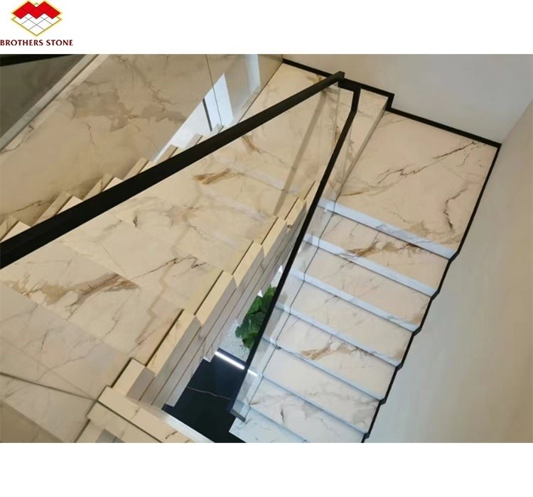 Étagères en pierre artificielle anti-dérrapage brillantes pour un escalier droit intérieur