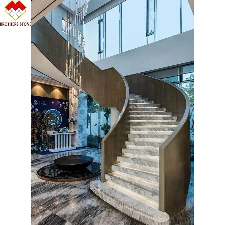 Design européen Grains gris blancs sculptés en marbre Escaliers et montants d'escalier de style moderne Escalier intérieur décoratif en acier droit