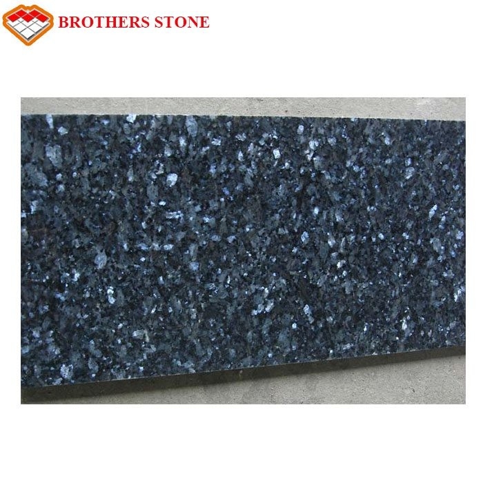 Le granit bleu de perle couvre de tuiles des dalles une norme de catégorie pour la décoration extérieure